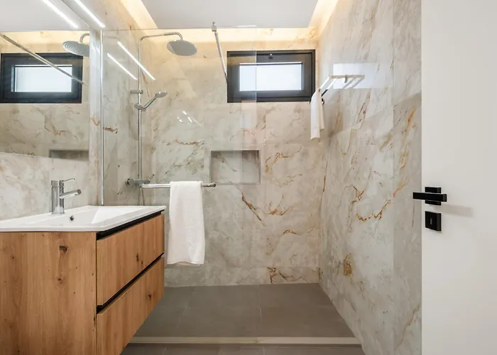 Luxury Seafront Escape I * Canical (Madeira)